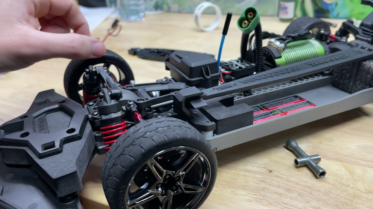 Traxxas 4-Tec 3.0 | Уменьшение биения колёс