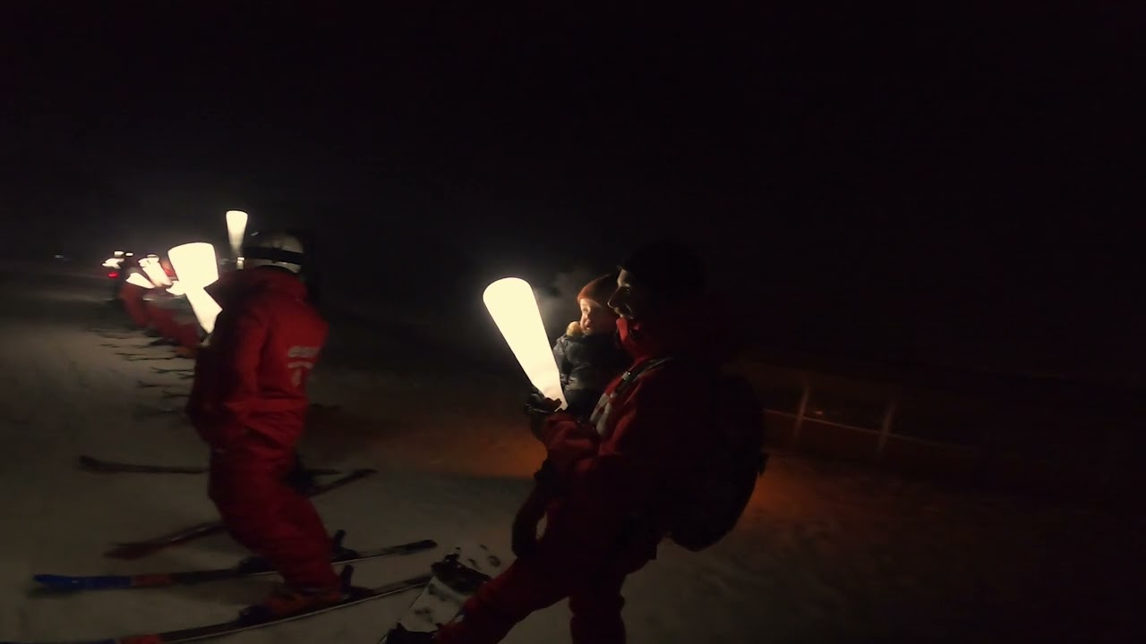 DESCENTE AUX FLAMBEAUX DANS LES PYRENEES @ Saint-Lary Altiservice