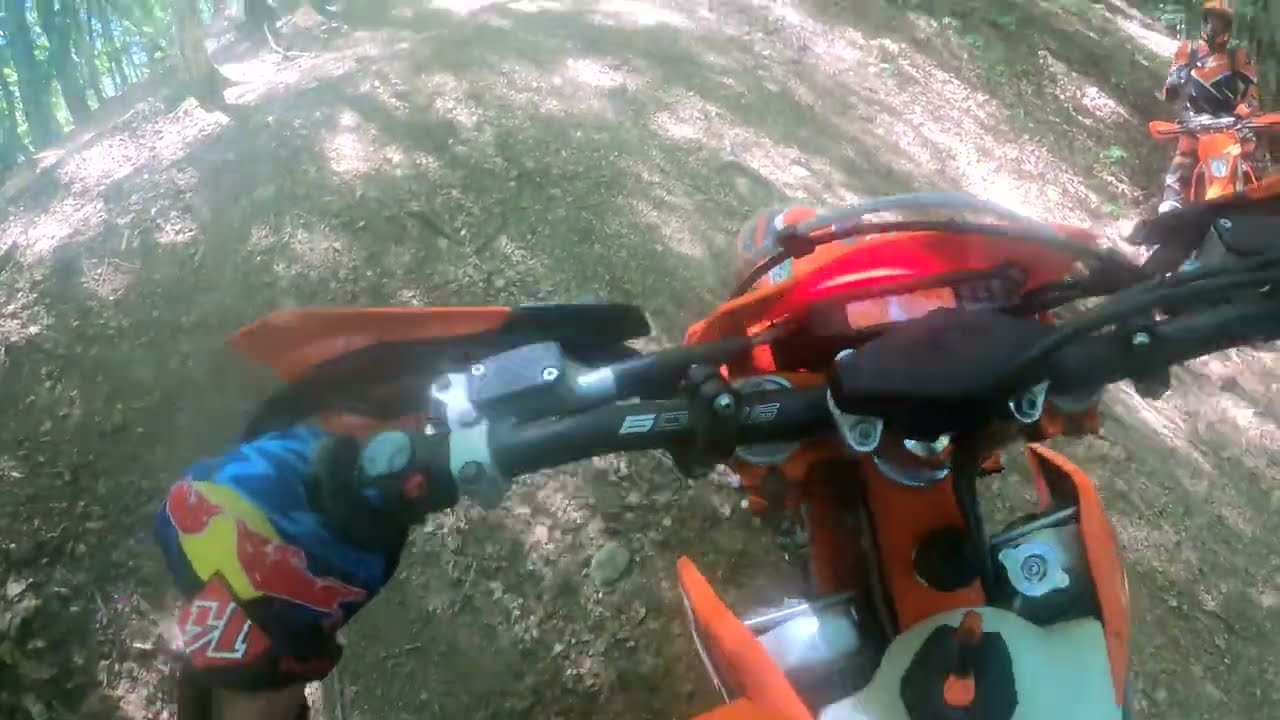 Enduro Rumunsko 06/2022 - Poiana Mărului -  den 2