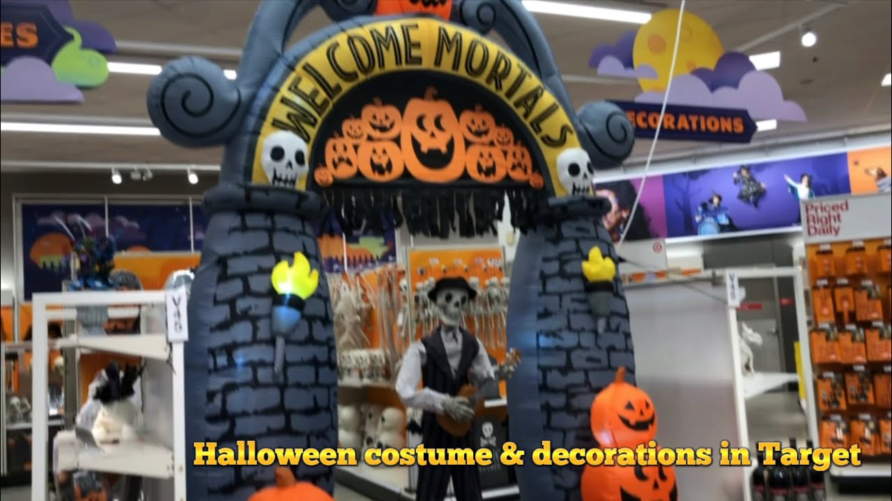 What Halloween 🎃 Costume & decoration you can see at Target? (2022)