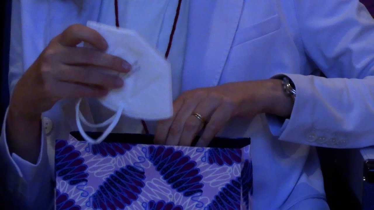 La infanta Cristina sigue luciendo su alianza de boda con Iñaki Urdangarin