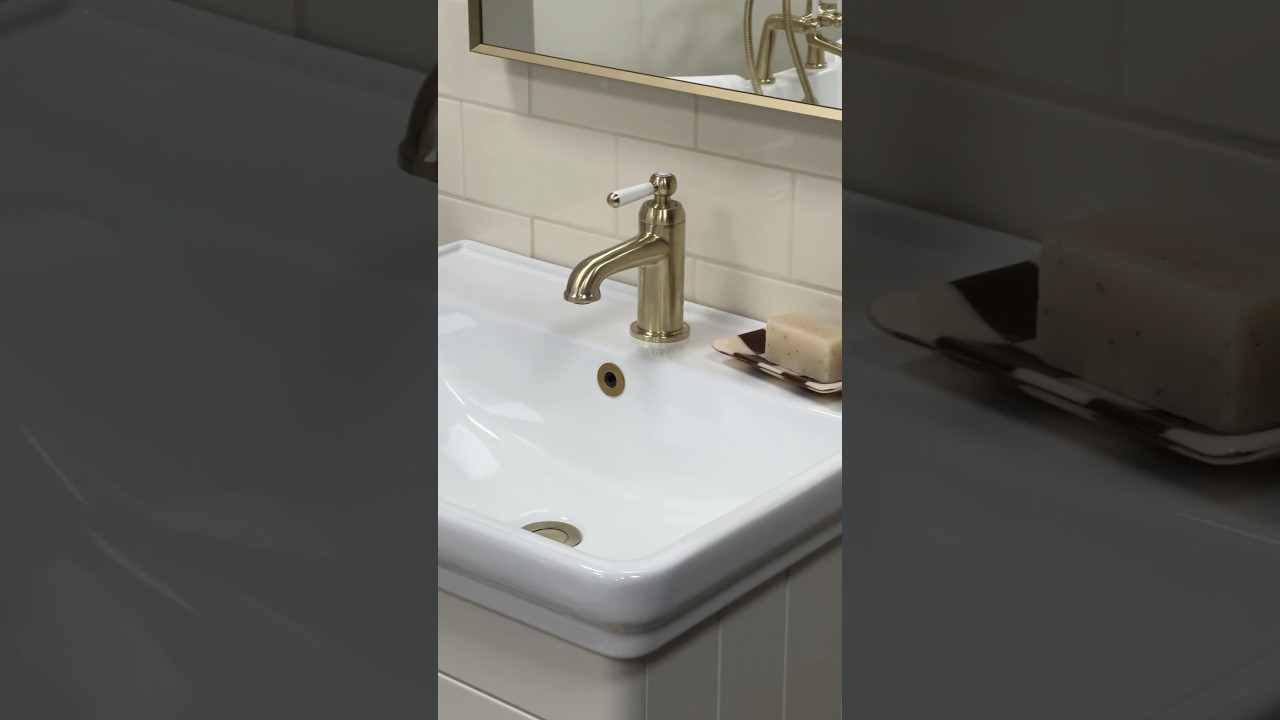 Elegance in the detail ✨ #bathroomdesign #interiordecor #classicinteriors