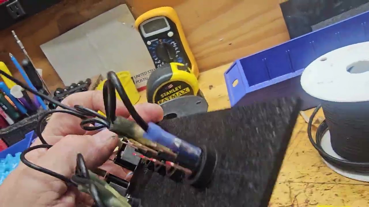 Панель управления системой выравнивания от SMC/IDL Building CUSTOM. Видео 1 из ?