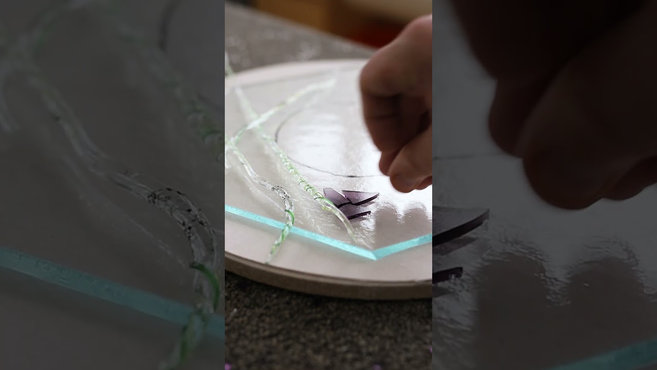 Turning vitrigraph into bowls # vitrigraph #artglas #frombrokentobeautiful