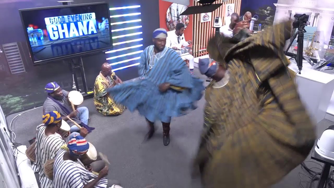 A great Dagomba Dance in the studio in commemoration of the Damba Festival.