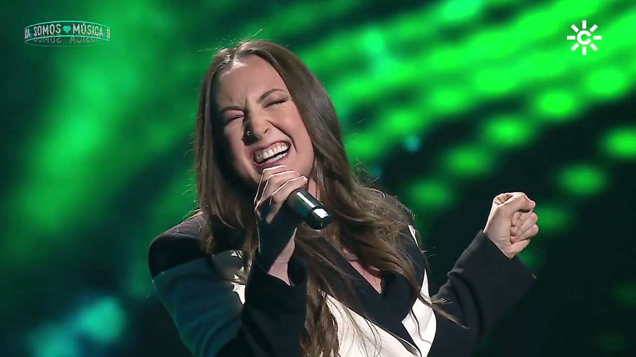 María Carrasco canta 'Cada vez que estoy sin ti' en 'Somos Música'
