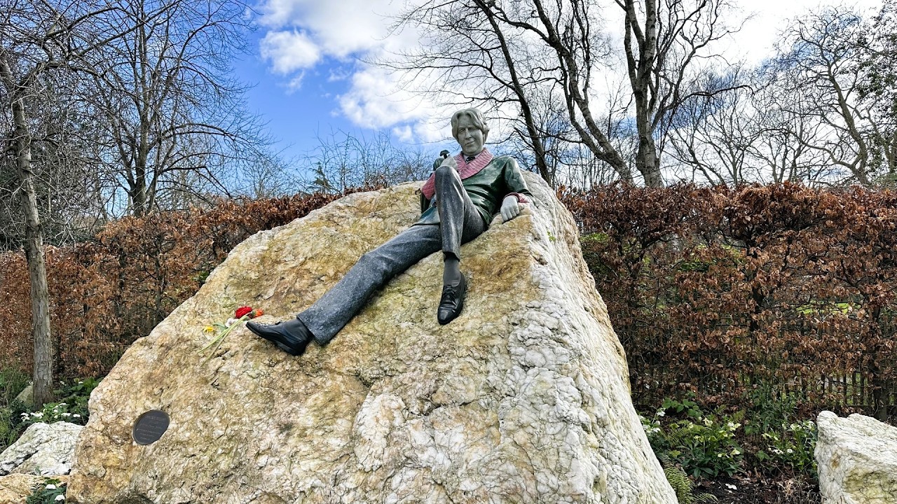 Oscar Wilde, a Merrion Square per partida doble