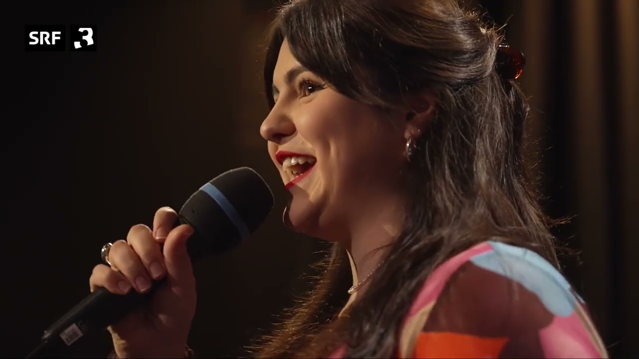 Julia Steiner - Lehrerin oder Domina?