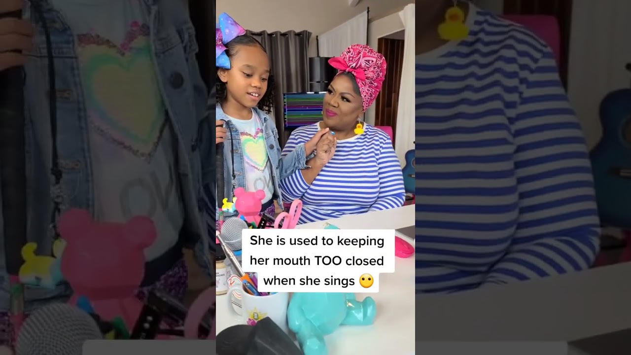LIttle Blind girl LEARNS how to sing by TOUCH w/Vocal Coach