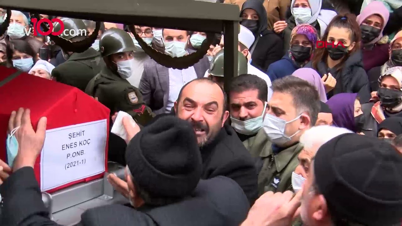 Şehit Enes Koç'un cenazesi helallik için Bahçelievler'deki evine getirildi