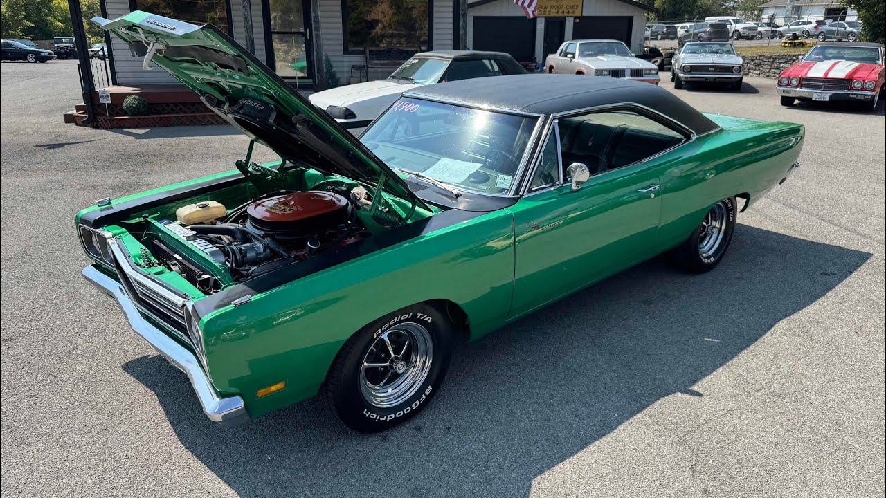 Test Drive 1969 Plymouth Road runner 383 SOLD $41,900 Maple Motors #3231