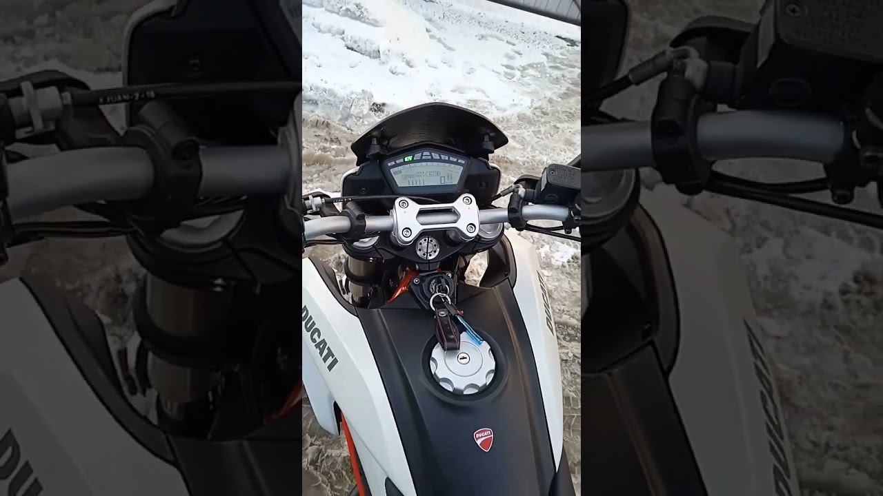 DUCATI HYPERMOTARD 939 (2016)