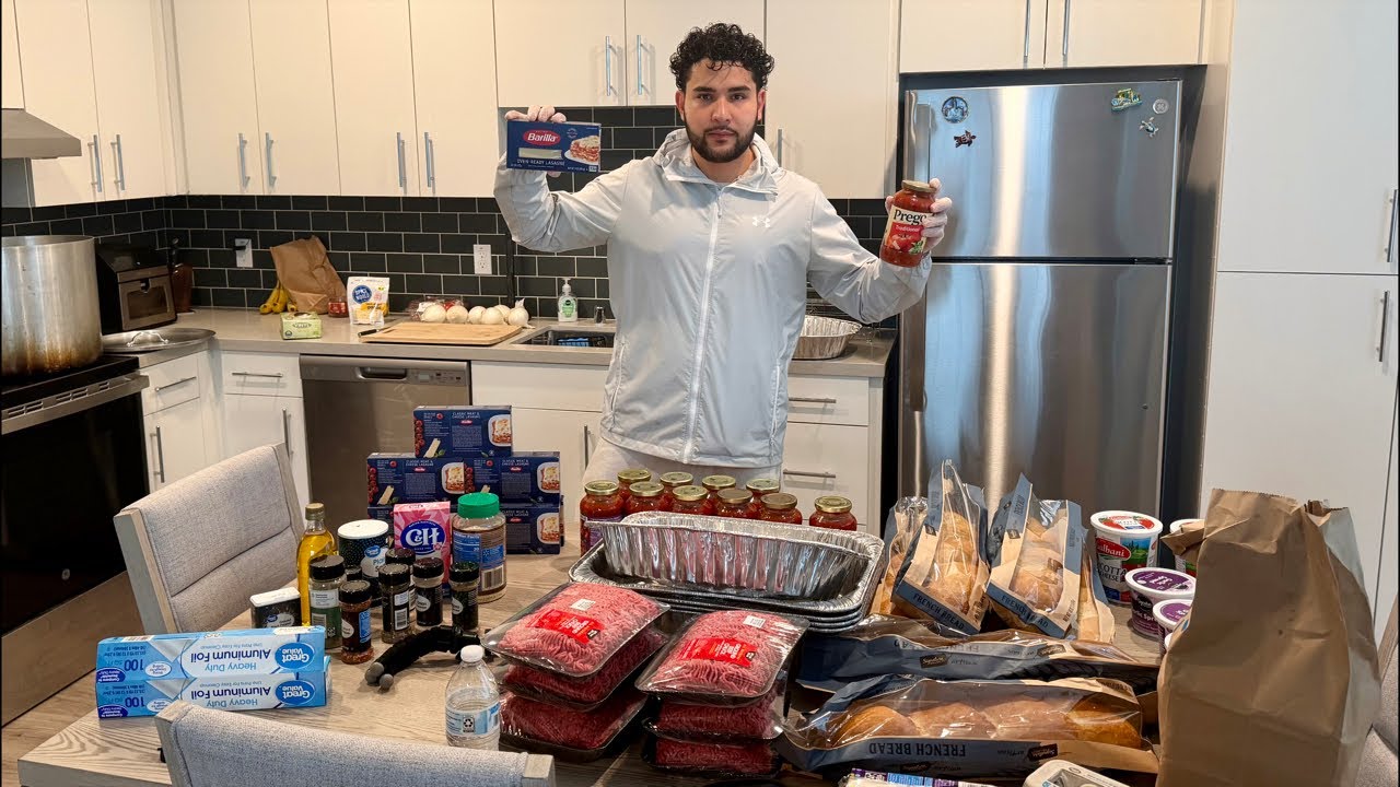 Cooking Lasagna For The Homeless! 