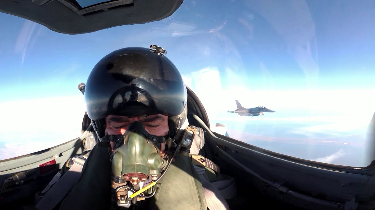 Top Gun de Bărăgan! MiG-21 LanceR, rol de țintă pt. F-16 Fighting Falcon din Baza 86 Aeriană Borcea