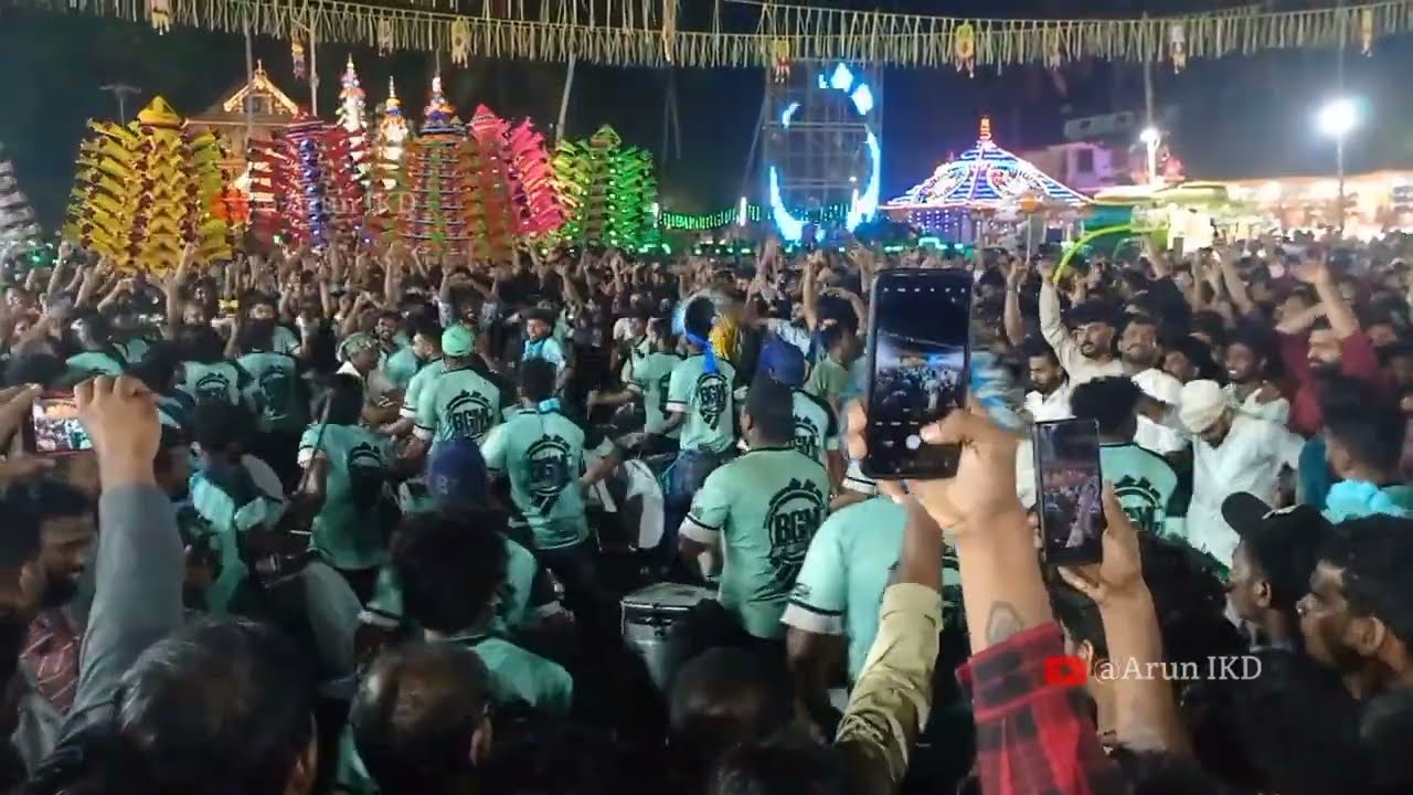 BGM Nasik Dhol | എന്താ ഒരു Crowd | പൂരപ്പമ്പ് ഇളക്കിമറിച്ച് BGM | Cheerakuzhy shashti 2023