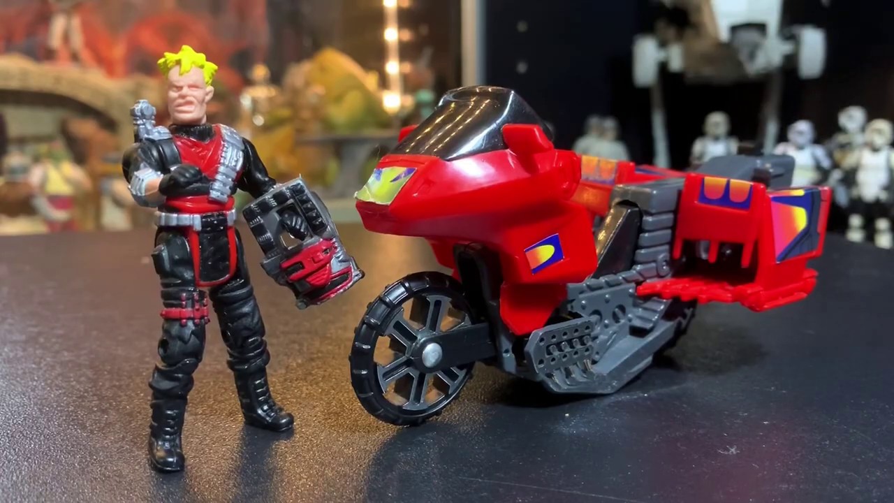 Vampire with Floyd Malloy and Buckshot M.A.S.K. Action Figure and Vehicle from Kenner 1986 MASK