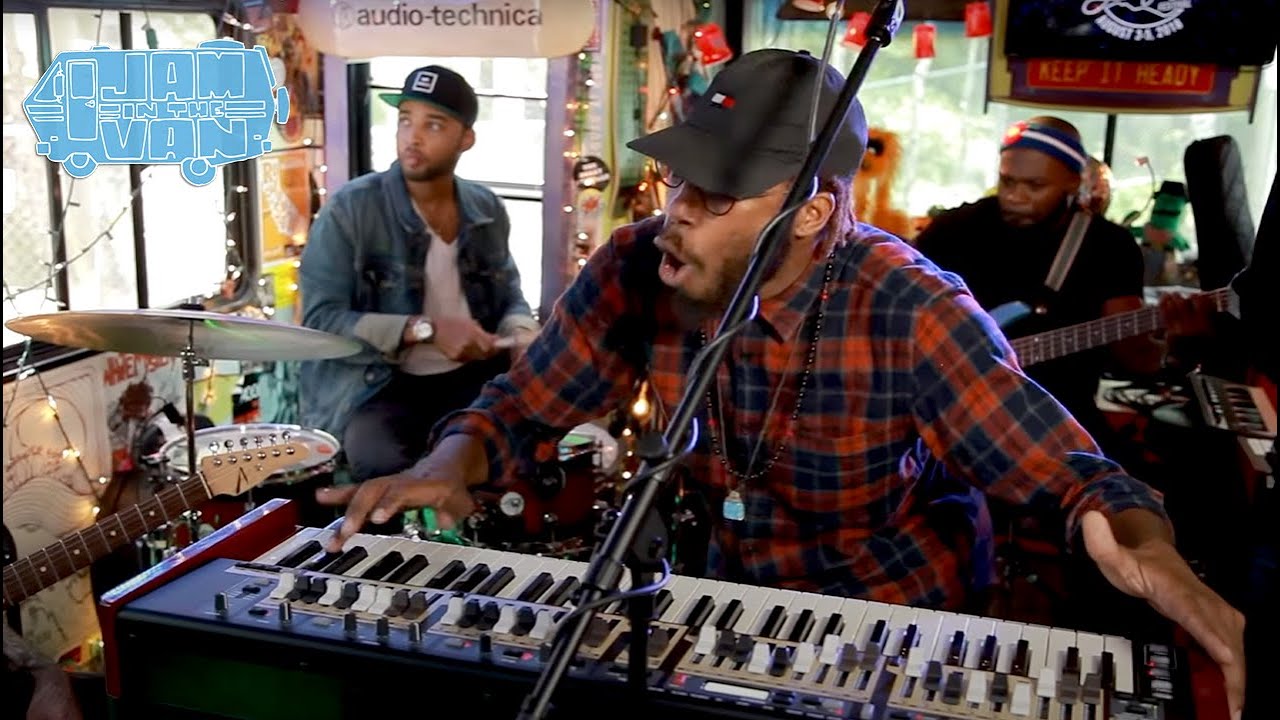 CORY HENRY AND THE FUNK APOSTLES - 