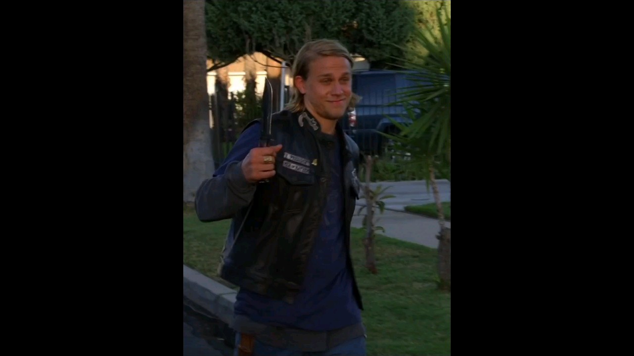 "I'm threatening you" | sons of anarchy 