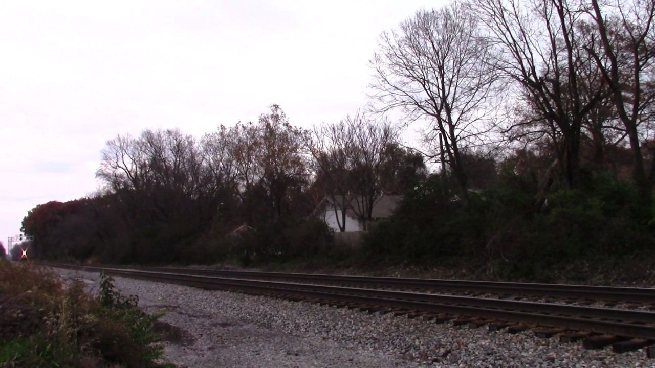NORFOLK SOUTHERN Former Conrail GE D8-40CW Single Southbound Intermodal Container Train