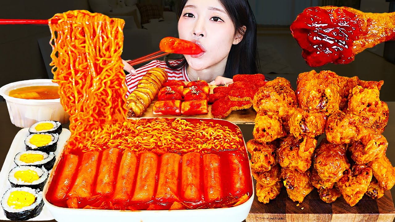 ASMR MUKBANG | Острый рамен токпокки жареная курица в меду кимбап картофель фри: как есть и как