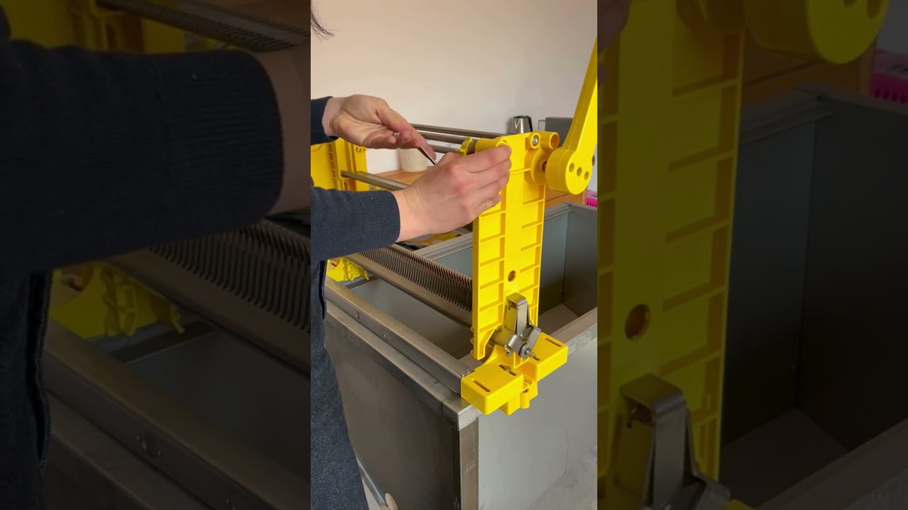 How to montage our uncapping machine to your tube