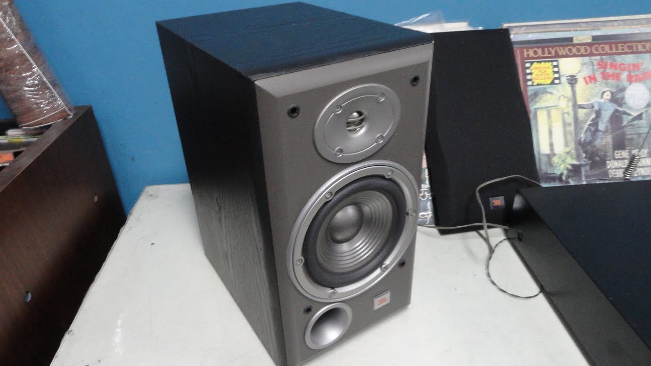 O Rei do Som - Caixas de Som JBL E-30