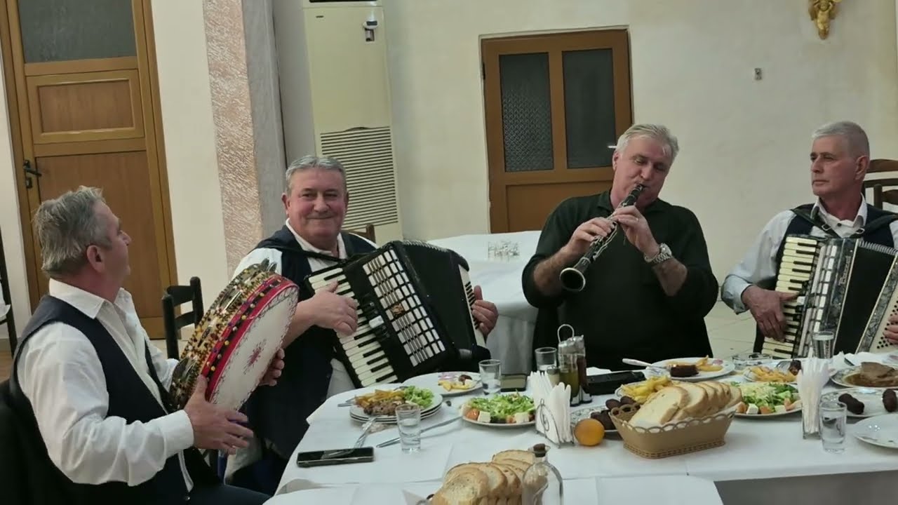 Tradita Myzeqare ne Lokalin Llazar Gjoni ne Agim Libofshe 2026