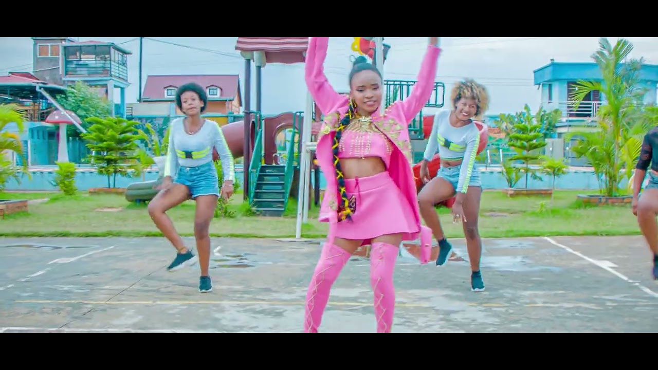 NAIMAH-Jalousie ( Clip Gasy )