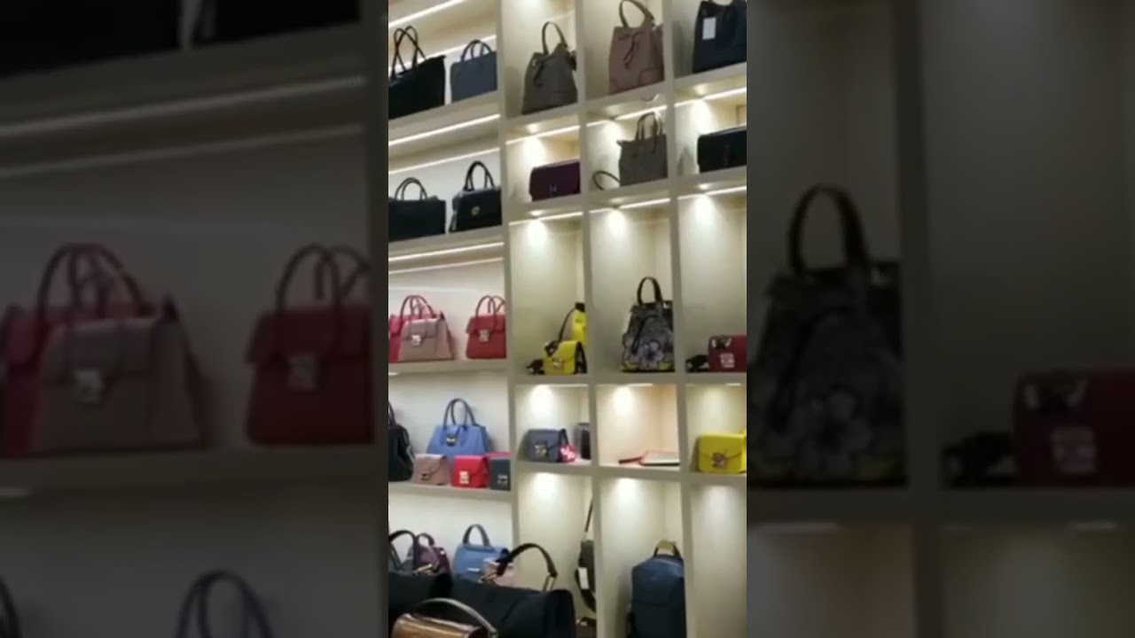 закрытие магазина распродажа брендовых сумок Сoach, Michael Kors, Furla, Coccinelle