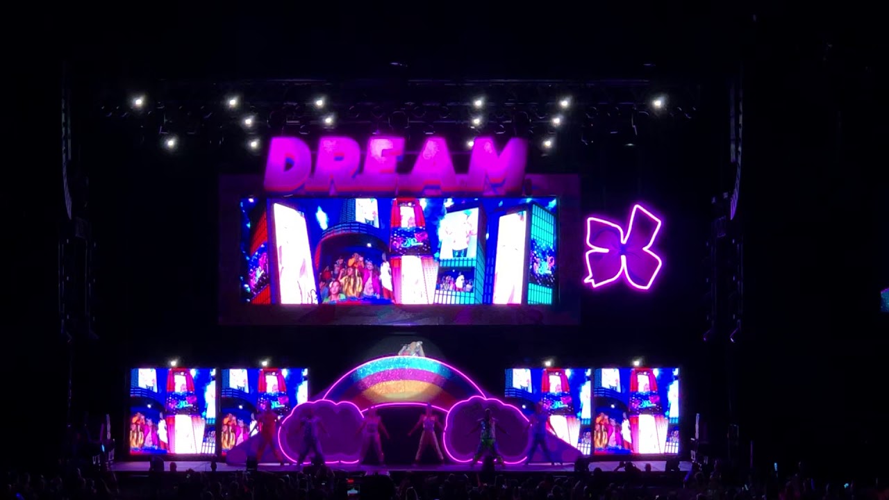 Jojo Siwa - DREAM tour 2019 - Resorts World Arena Birmingham 2/11/19 DREAM