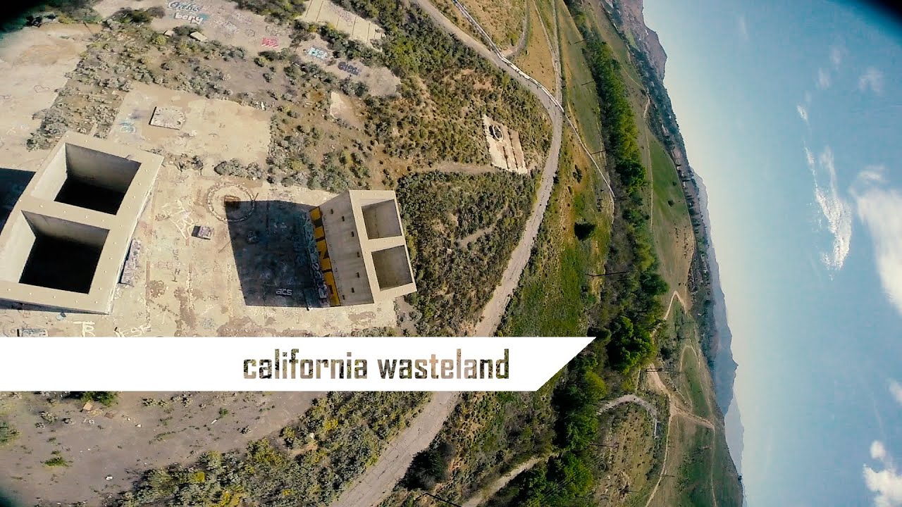 Zuul Racehound // California Wasteland