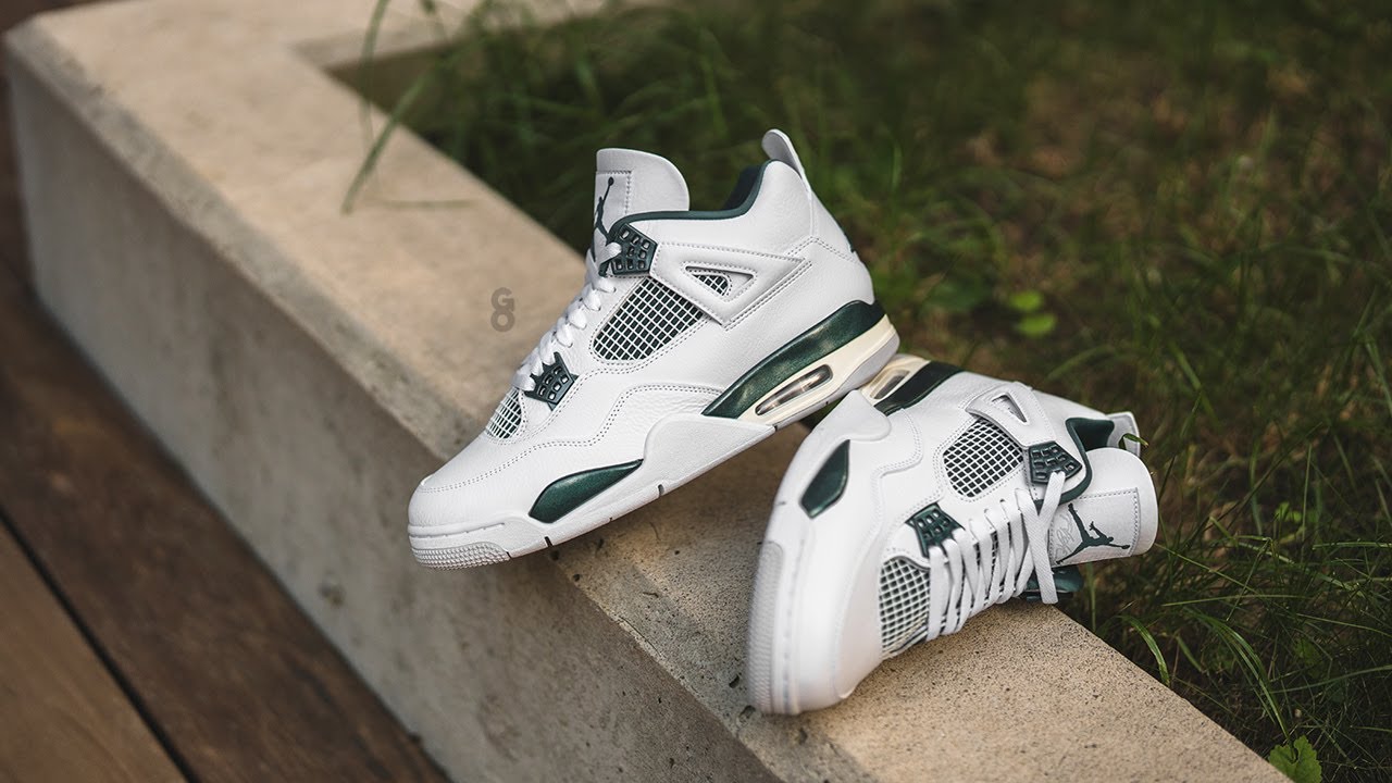 Air Jordan 4 Retro 