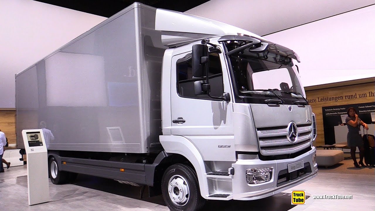 2019 Mercedes Atego 1223 L Delivery Truck - Exterior and Interior Walkaround - 2018 IAA Hannover
