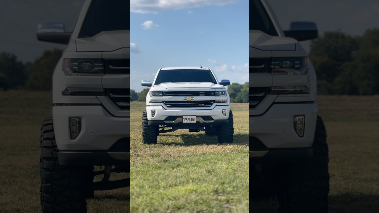 Clean and simple &lsquo;18 LTZ riding on 37x13.50x20 Nitto Mud Grapplers #bubbatruck #liftedtruck #truck