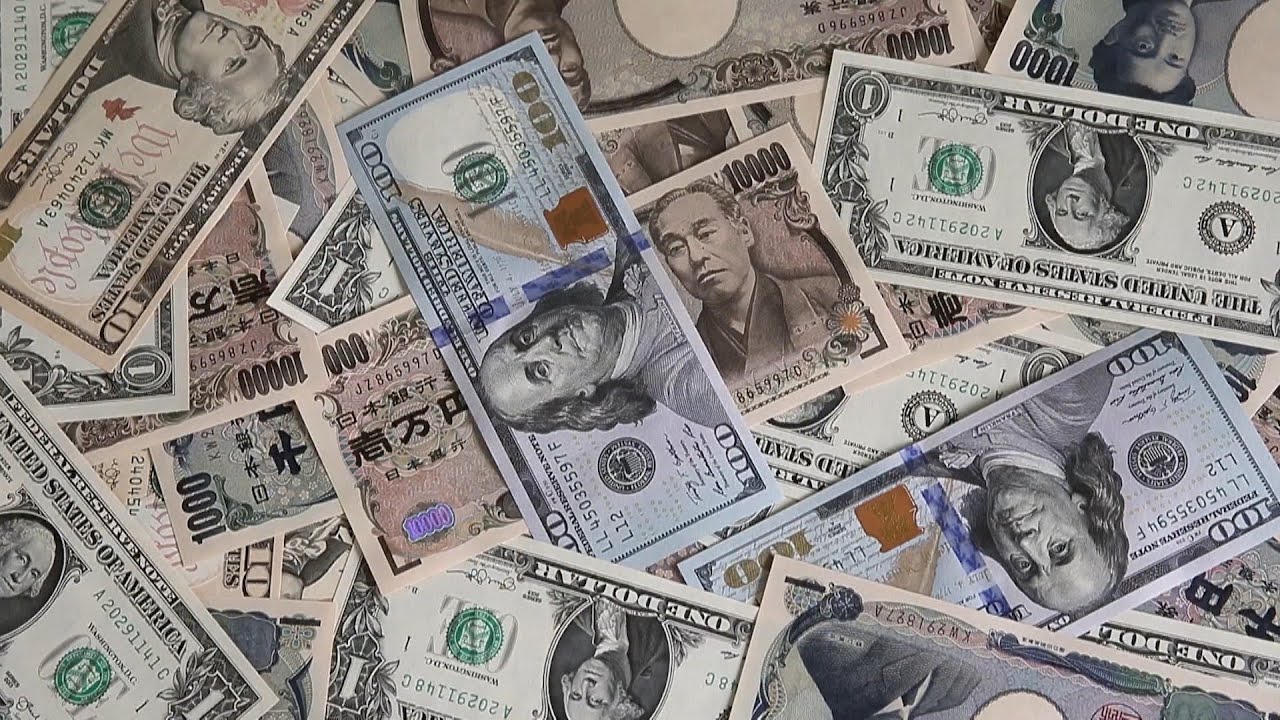What the Yen's Latest Tumble Means for Japan