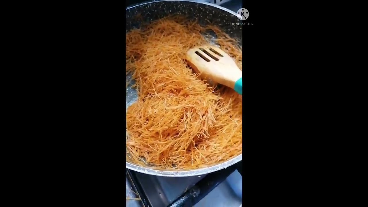 حلا خشخاش يتخشخش عند الاكل