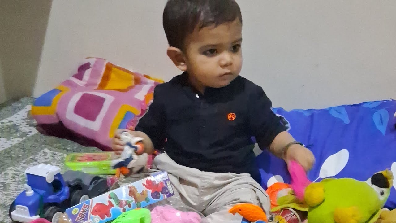 Akshat funny vlogs(Anand) is live