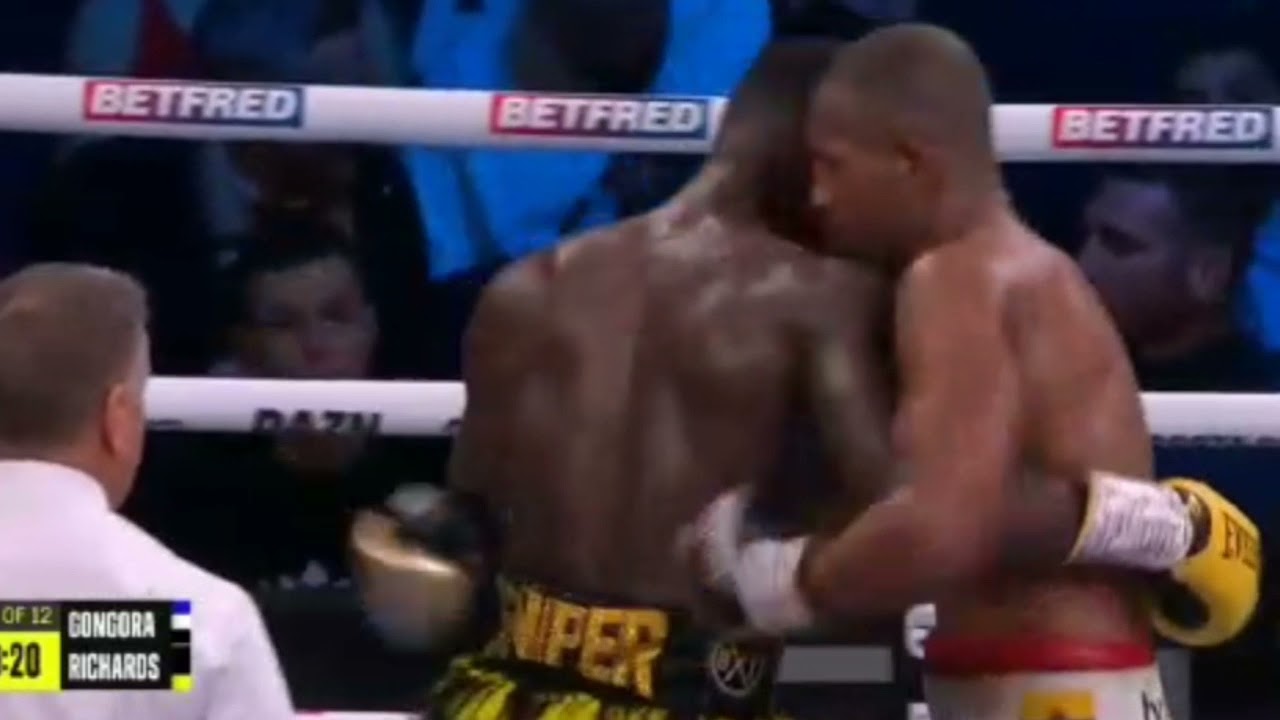 Carlos Gongora disrespect Lerrone Richards with a brutal Punch | Replay in Slow Mo