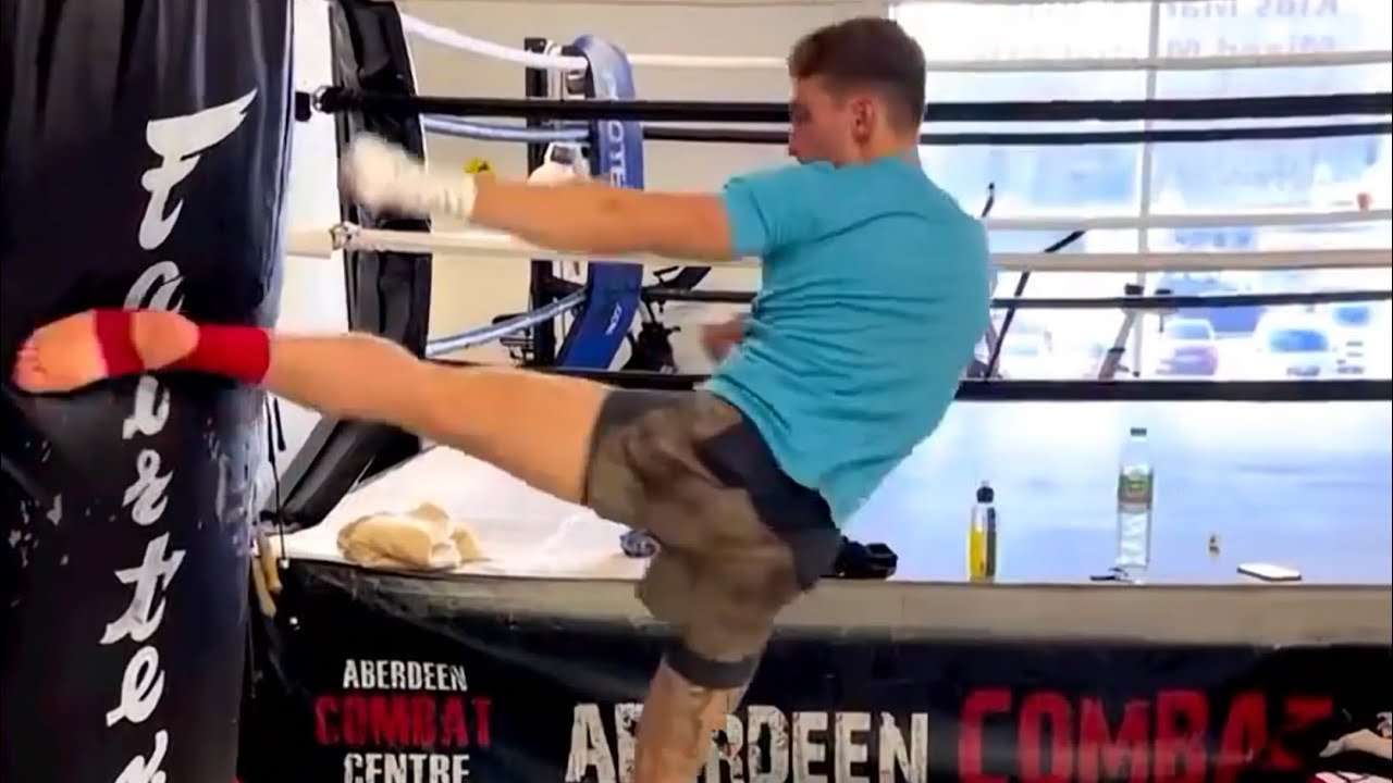 Pure Padwork’s Weekly Killer Muay Thai, Boxing and MMA Pad Work Compilation #100