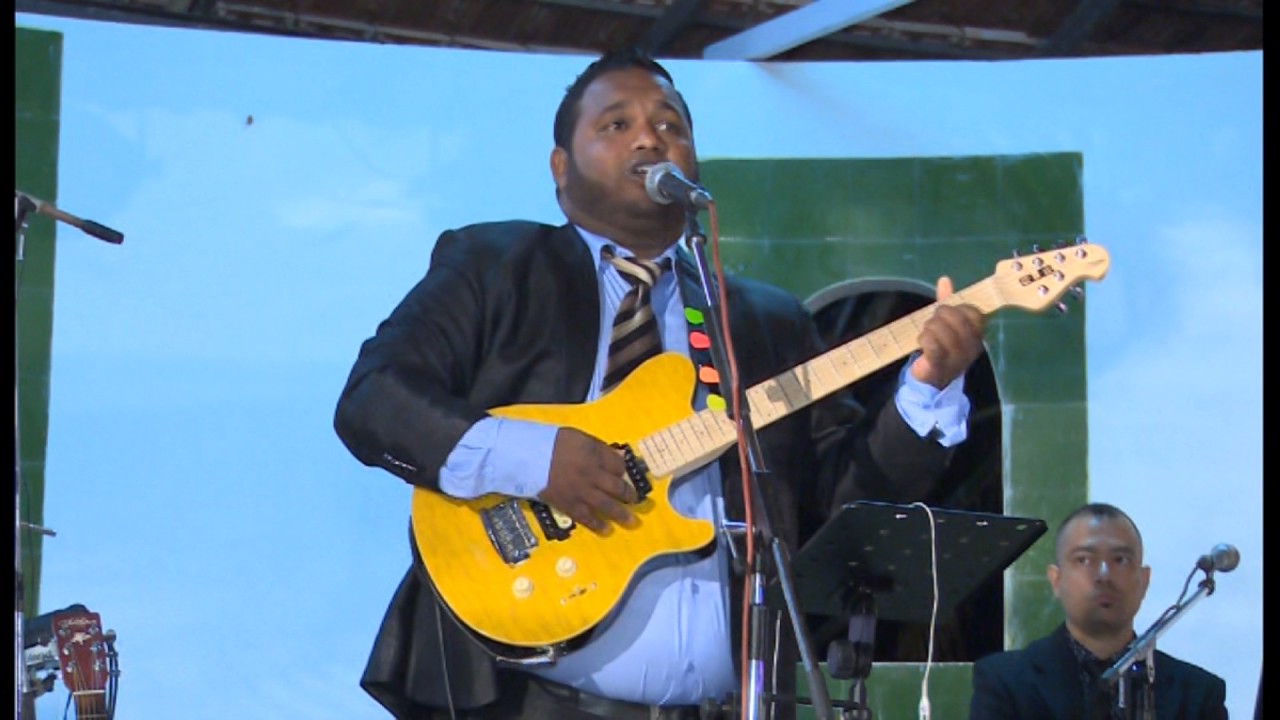 wedding toast song // Chales Dias