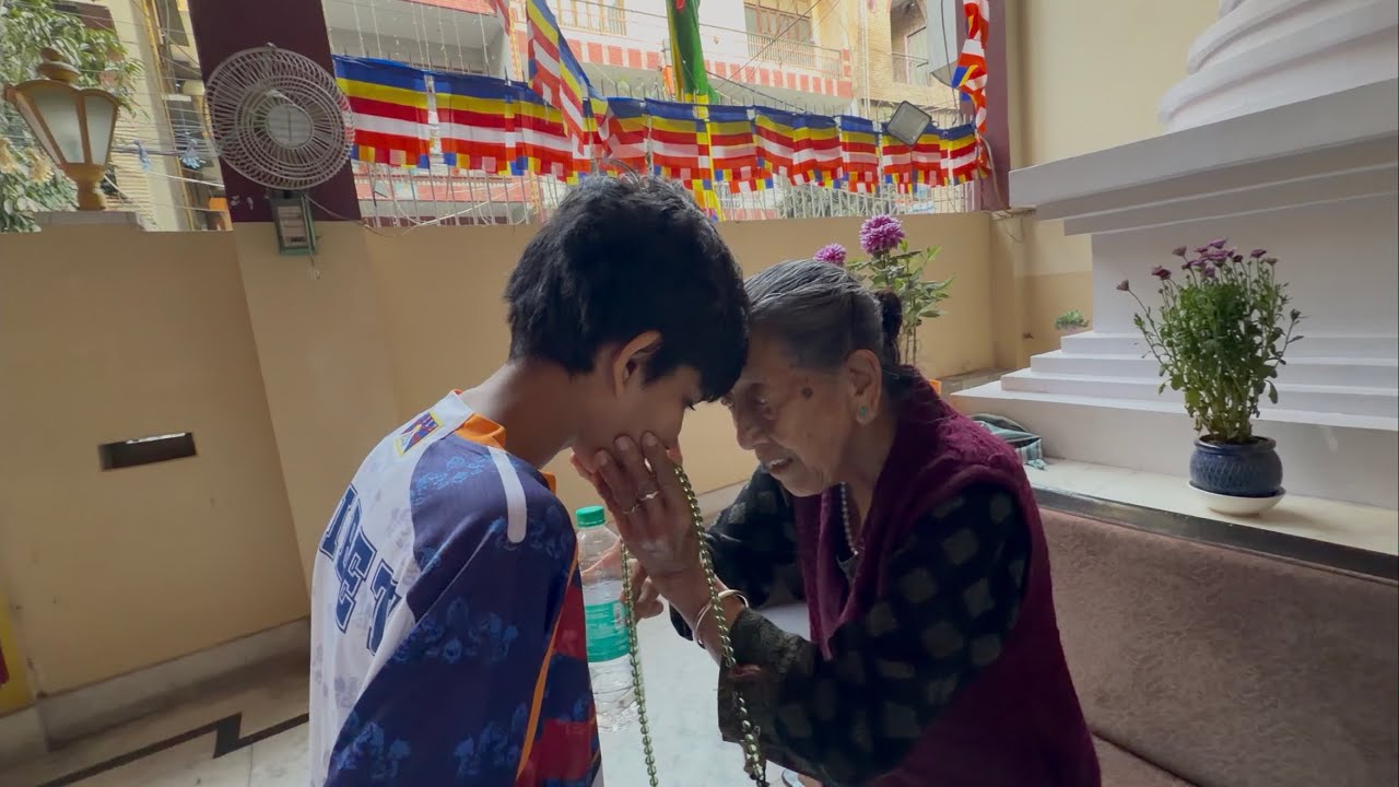 Choenga Choepa At Loseling Gompa: One Amala Shared This Sacred Story| Tibetan Vlogger| Mundgod 