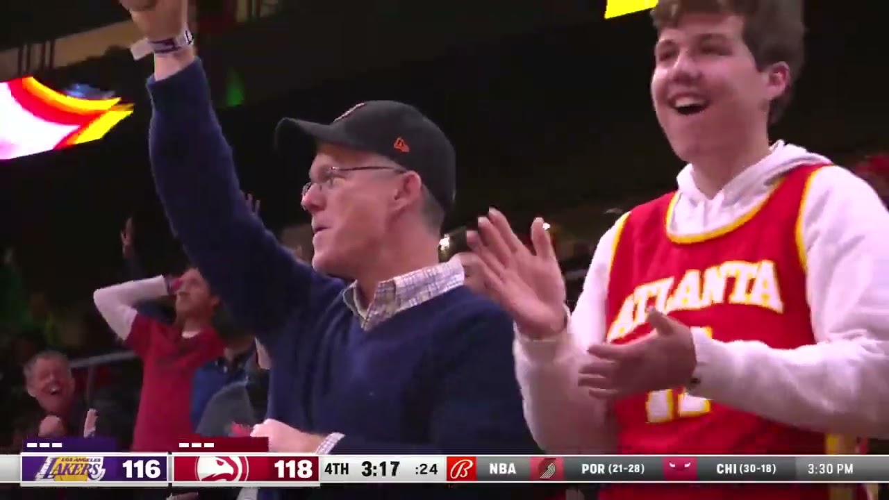 Onyeka Okongwu THUNDEROUS dunk!