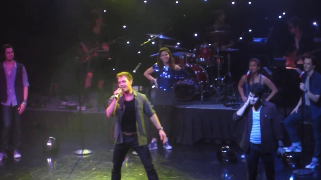 Starkids singing Darren’s parts in songs