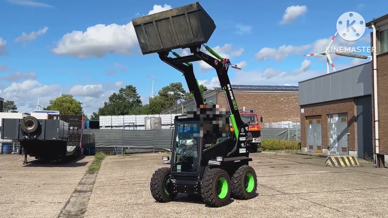 Elektro-Kompaktlader - Firstgreen Elise 900 (2022)