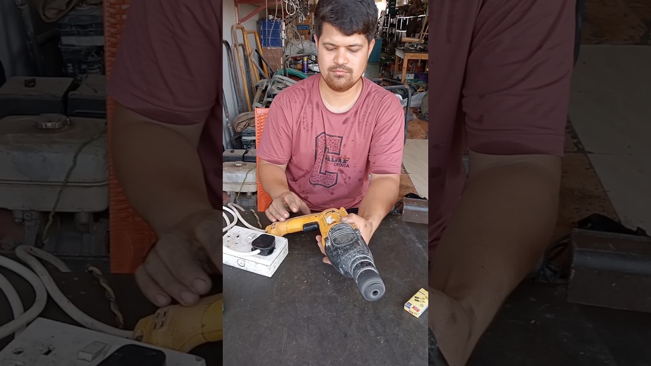 Dewalt D25033 hammer drill machine repair powertools #shortvideo #tending #shortsfeed #powertool