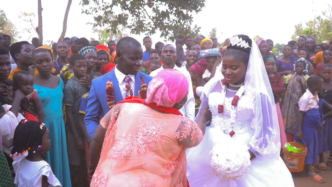 KILICHOTOKEA  DAKIKA CHACHE KABLA YA NDOA YAJEFRIN & TEREZIA