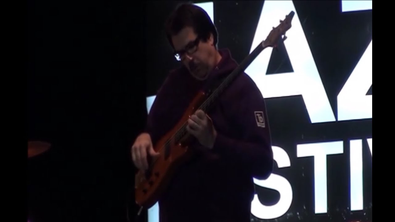 Henderson/Berlin/Chambers - Giant Steps (Live Video from 2009)