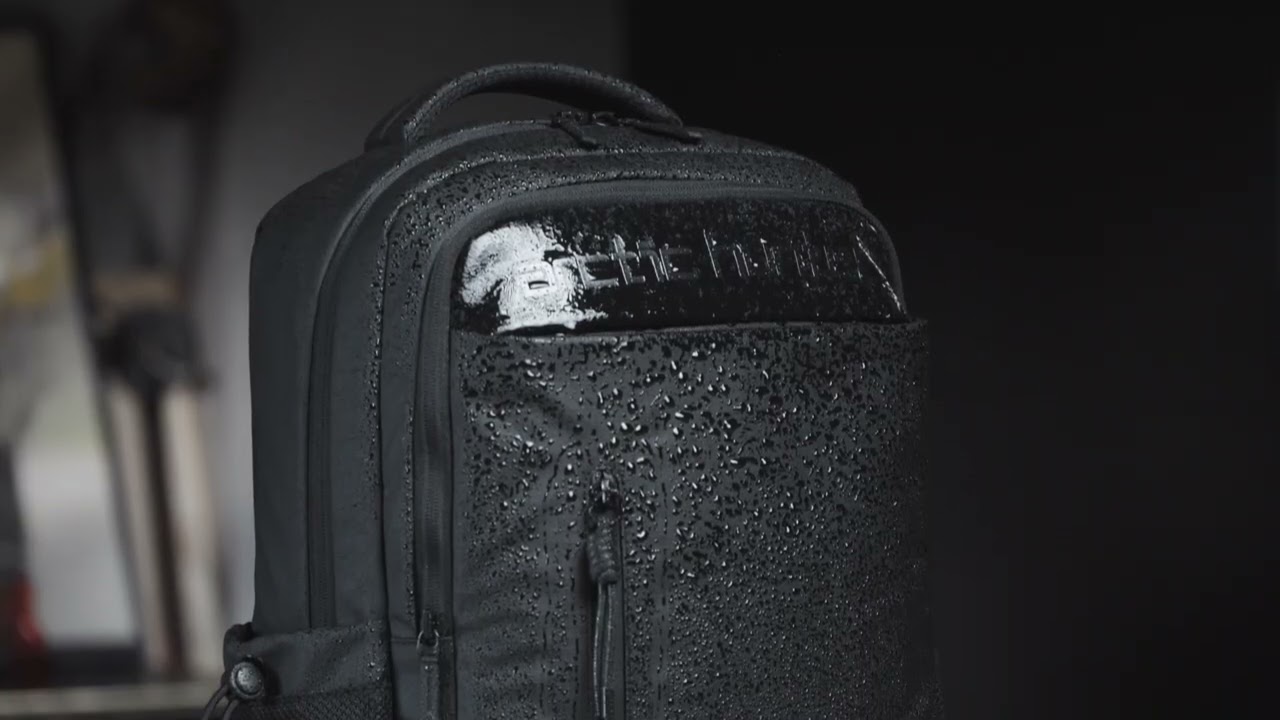 Arctic Hunter Backpack B00534 for Men Women 21L Stylish 15.6