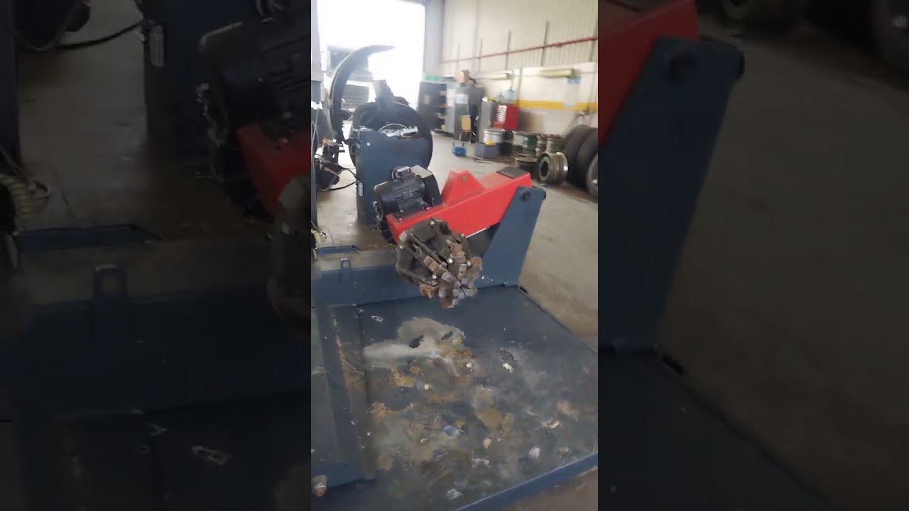 Change front wheel tire michelin quality. good running condition 