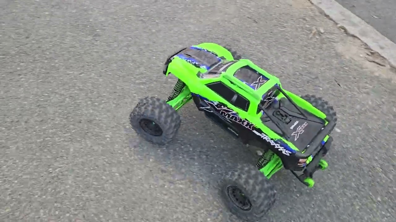 Traxxas Xmaxx 12s wide maxx Test 2!!!!